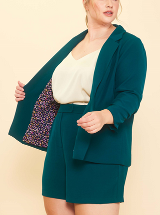 Curvy Welt Pocket Blazer